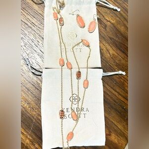 Kendra Scott matching coral set